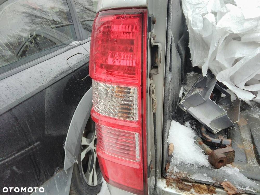 LAMPA LEWA TYLNA FORD RANGER - 2