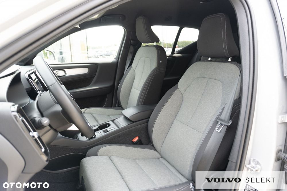 Volvo XC 40 - 9