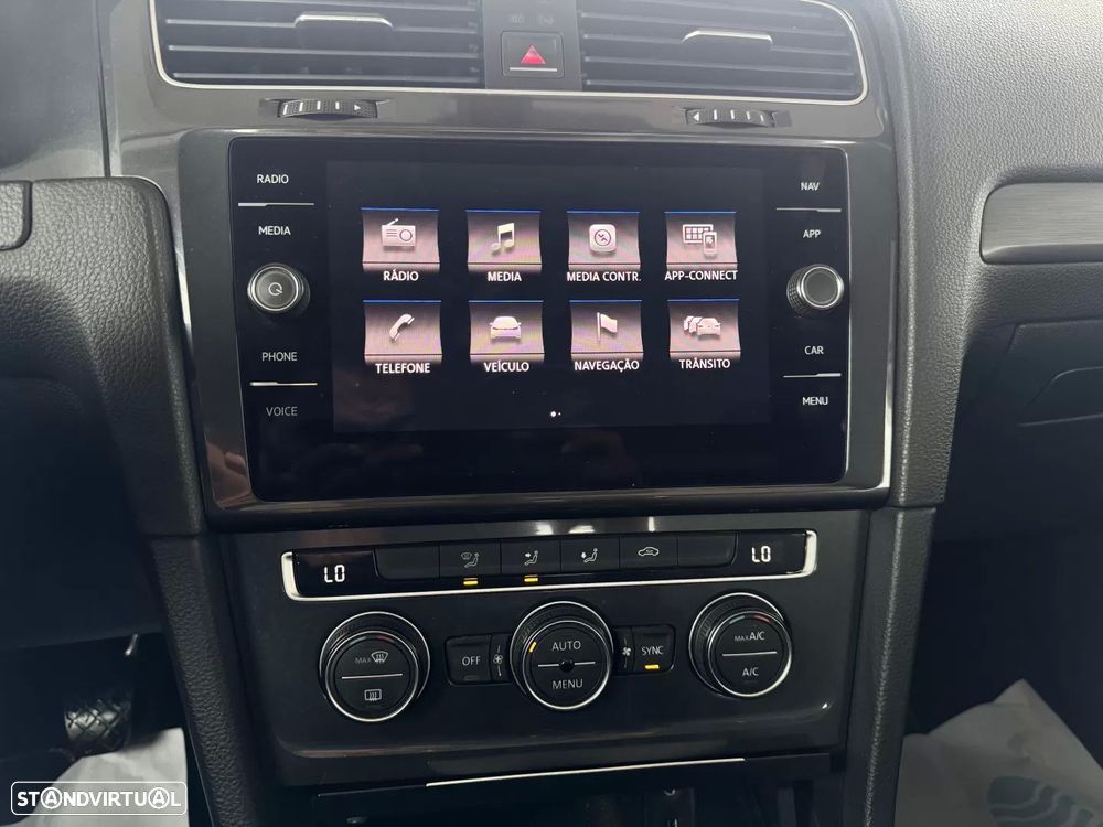 VW Golf 1.6 TDI Confortline - 20