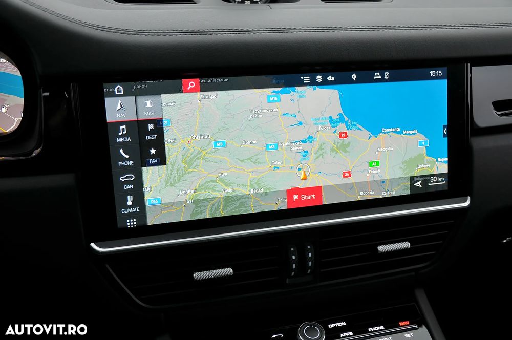 Porsche Cayenne - 21