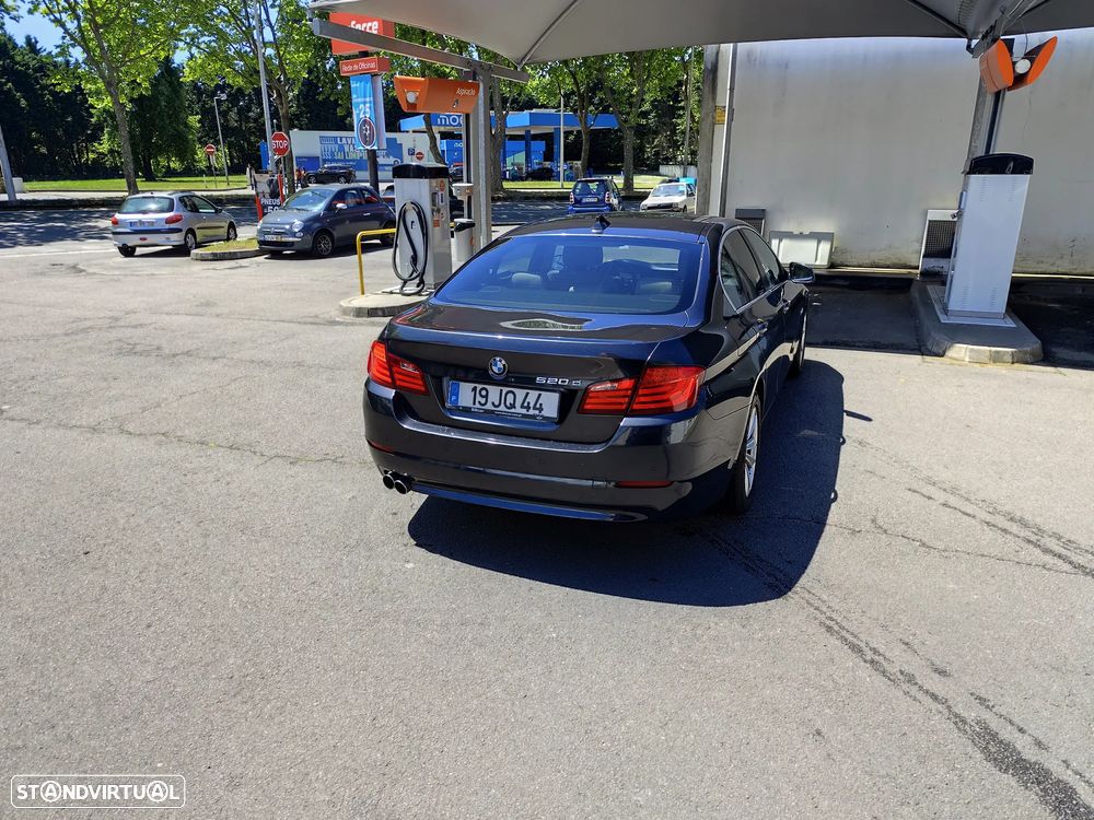 BMW 520 d Auto - 2