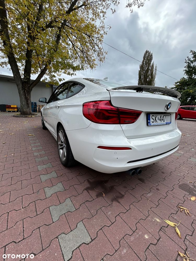 BMW 3GT 320i GPF xDrive Sport Line - 10