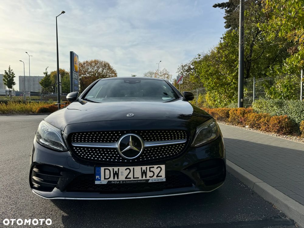 Mercedes-Benz Klasa C 300 9G-TRONIC - 11