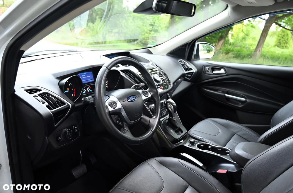 Ford Kuga - 15