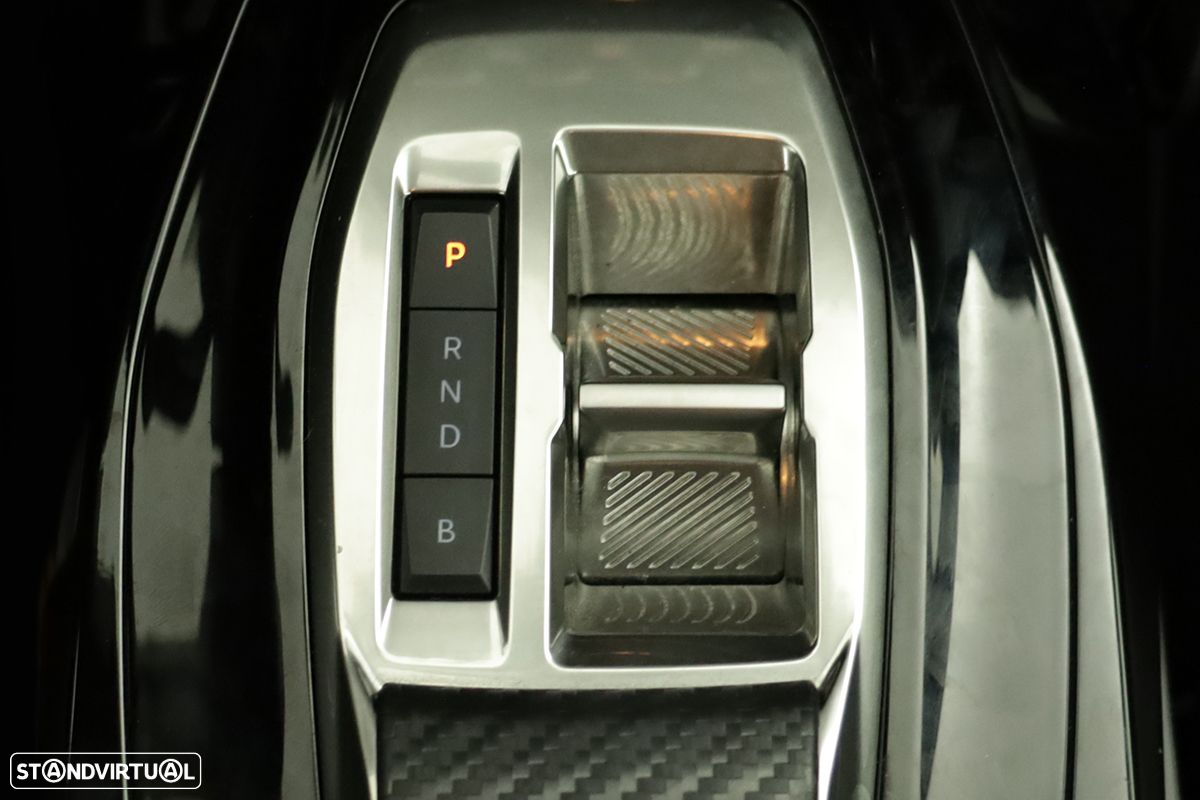 Peugeot e-208 50 kWh SE Style - 14