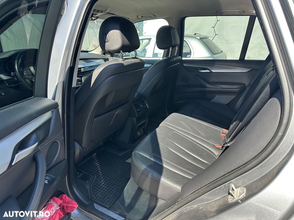 BMW X5 xDrive30d - 7