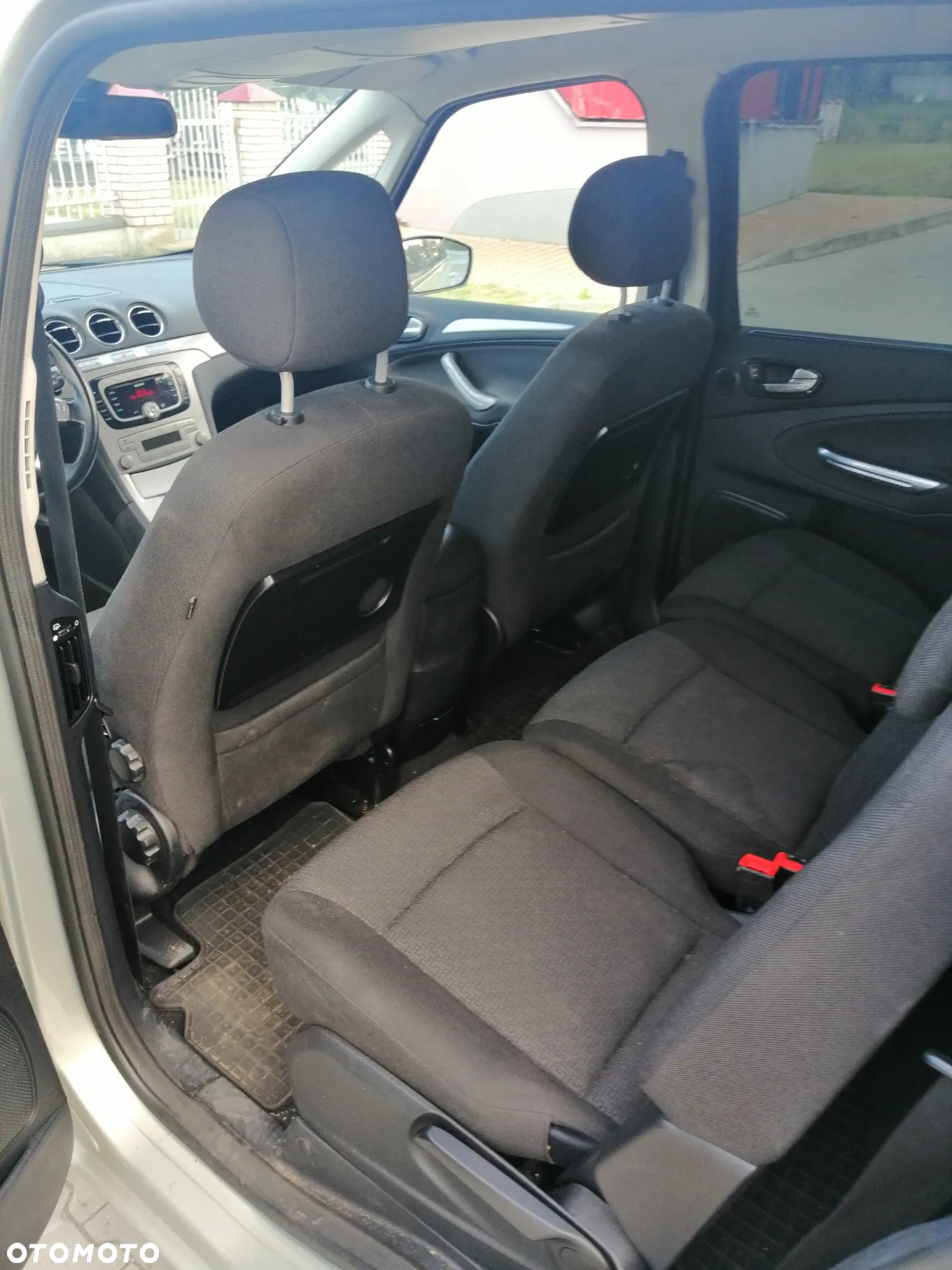 Ford Galaxy - 13
