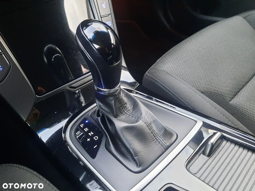 Hyundai i40 i40cw 1.7 CRDi Automatik Fifa World Cup Edition - 27