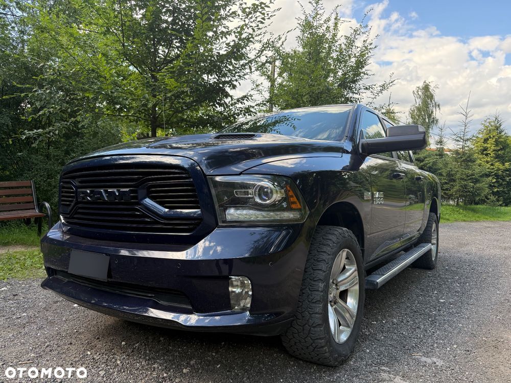 Dodge RAM 1500 5.7 4x4 - 7