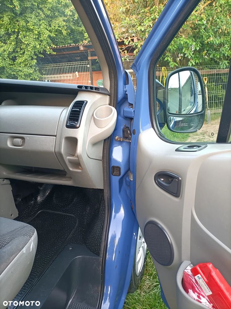 Opel Vivaro - 13