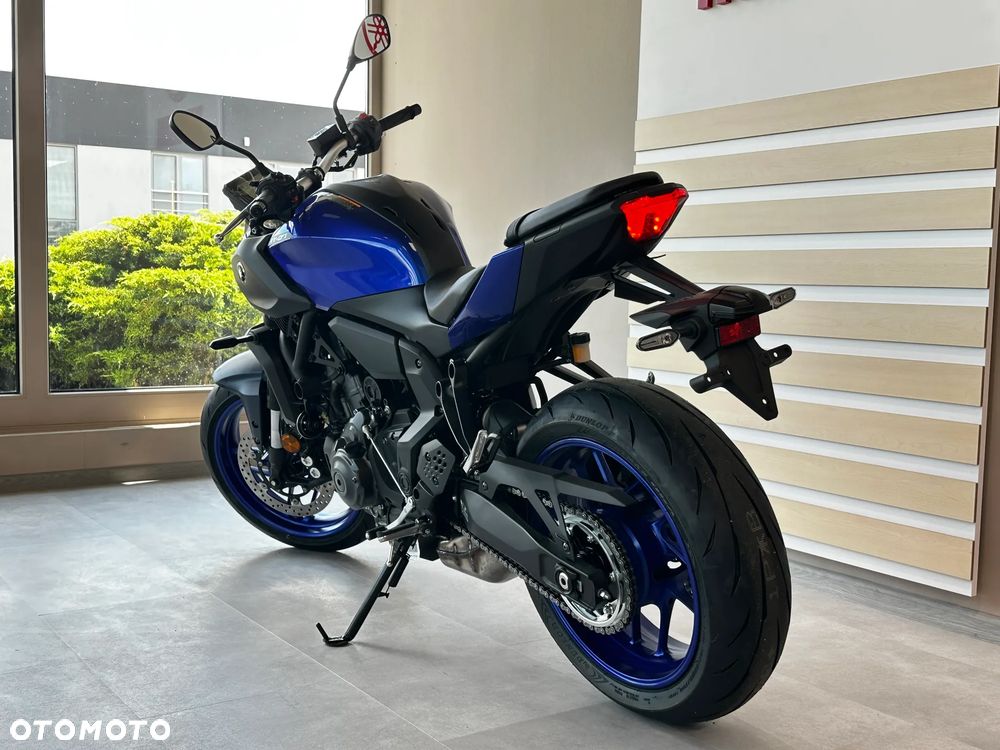 Yamaha MT - 4