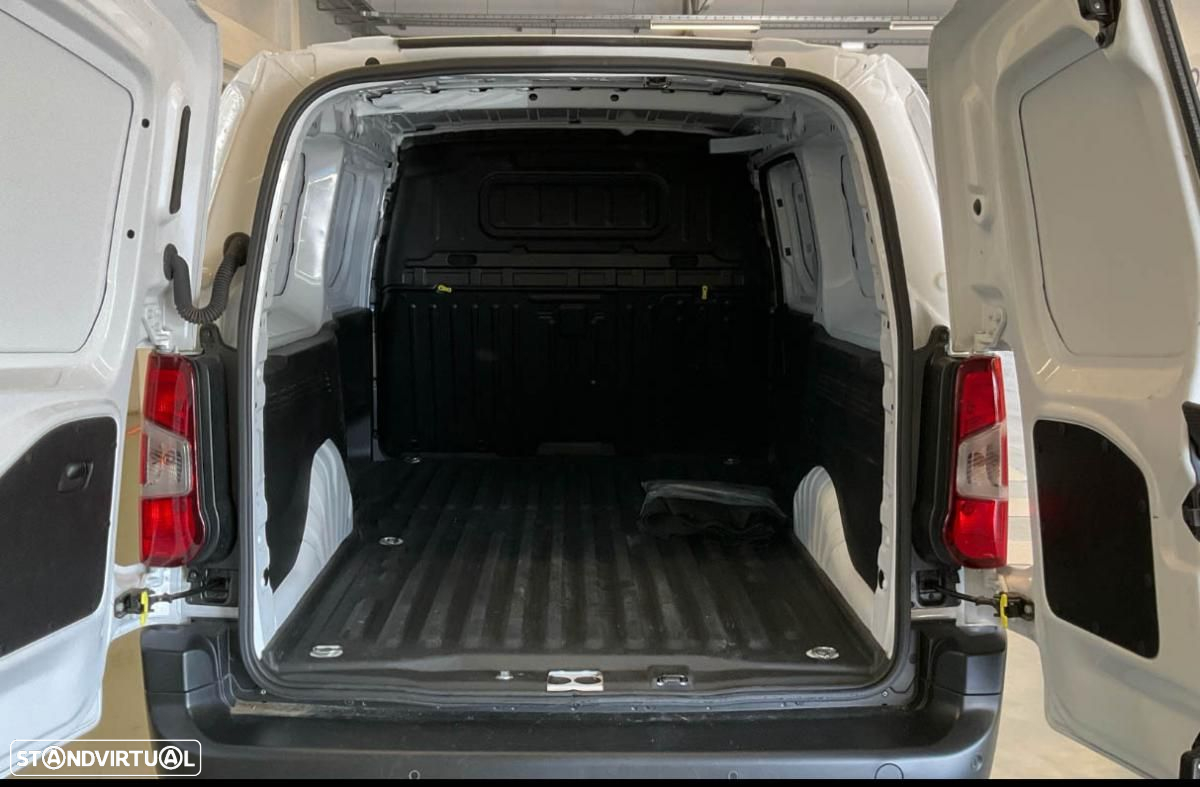 Toyota Proace 1.5D L2 COMFORT (c/iva) - 9