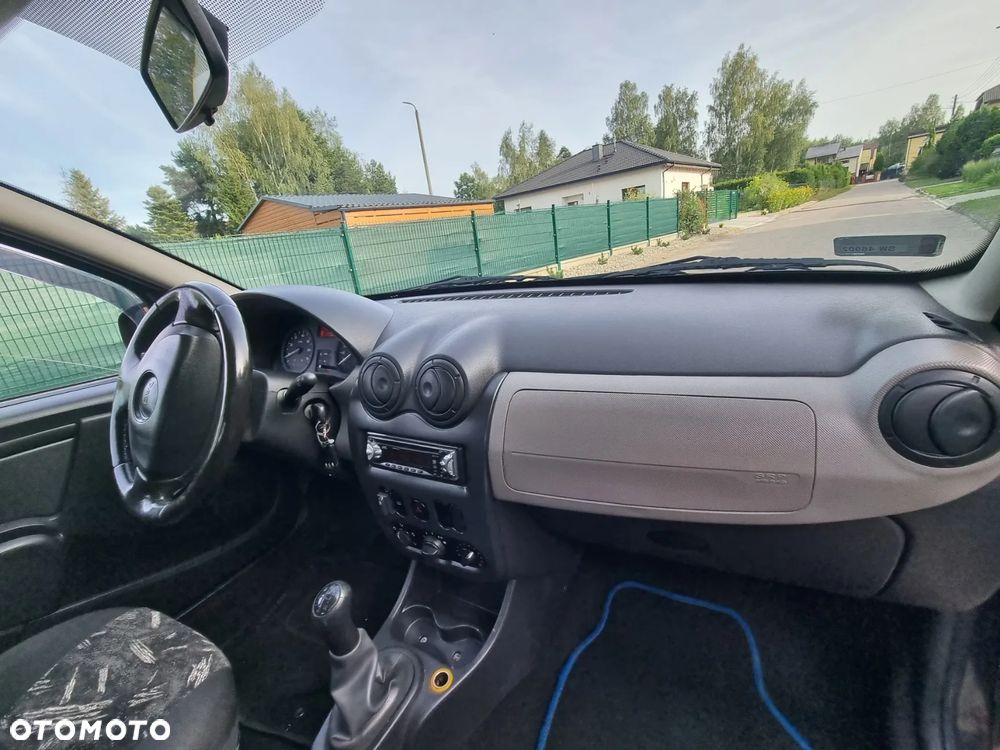 Dacia Sandero 1.2 16V 75 Live - 8