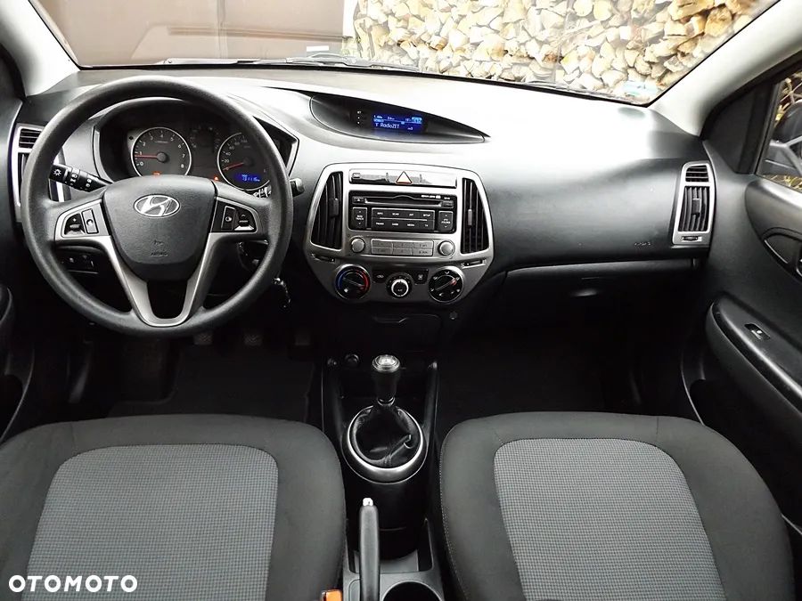 Hyundai i20 - 8
