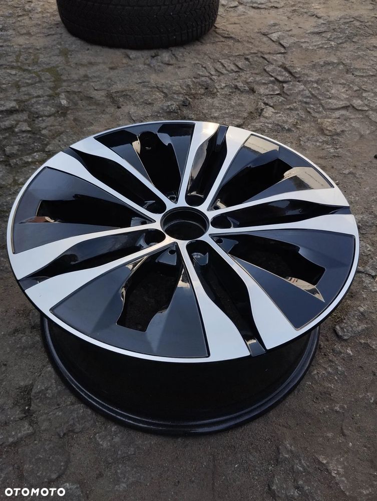Felga Mercedes W206 A2064015100 7,5 x 18 ET40 5x112 - 2