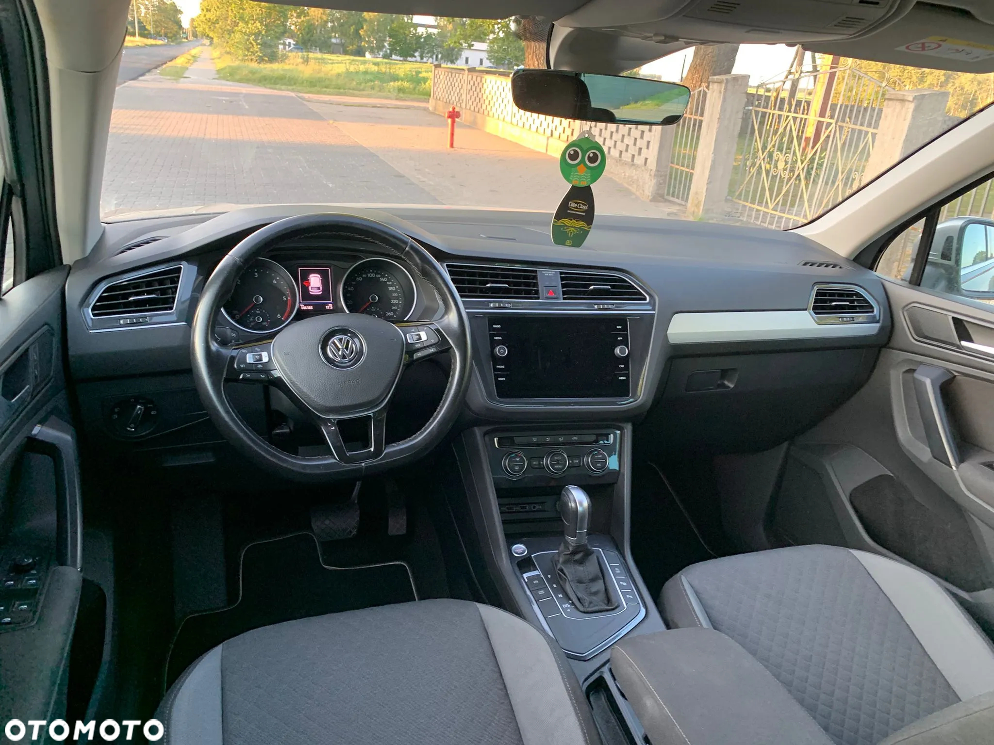 Volkswagen Tiguan 2.0 TDI BMT SCR Comfortline DSG - 9