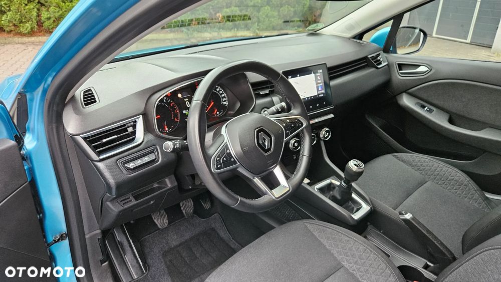 Renault Clio - 12