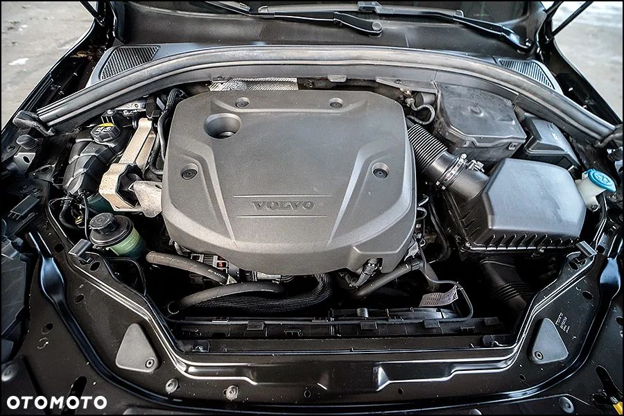 Volvo XC 60 D4 Kinetic - 40