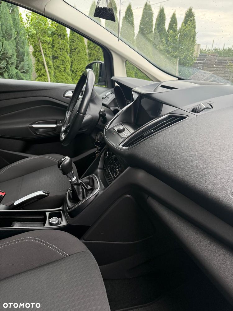 Ford C-MAX - 13