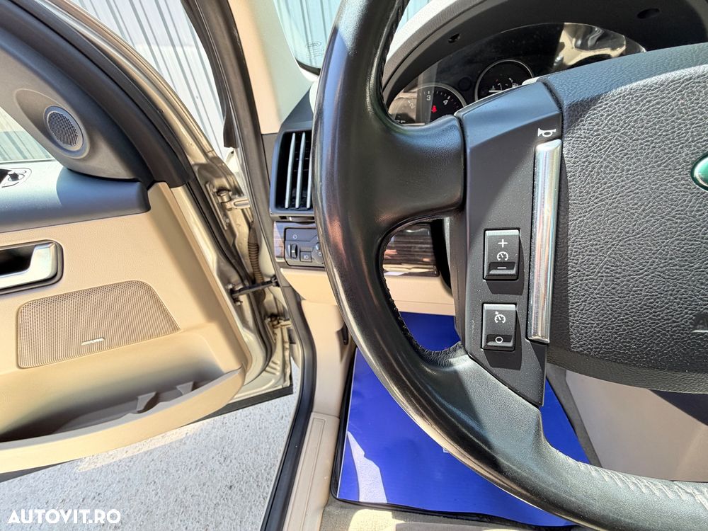Land Rover Freelander - 19