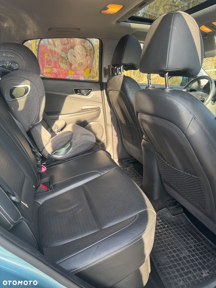 Hyundai Kona - 13