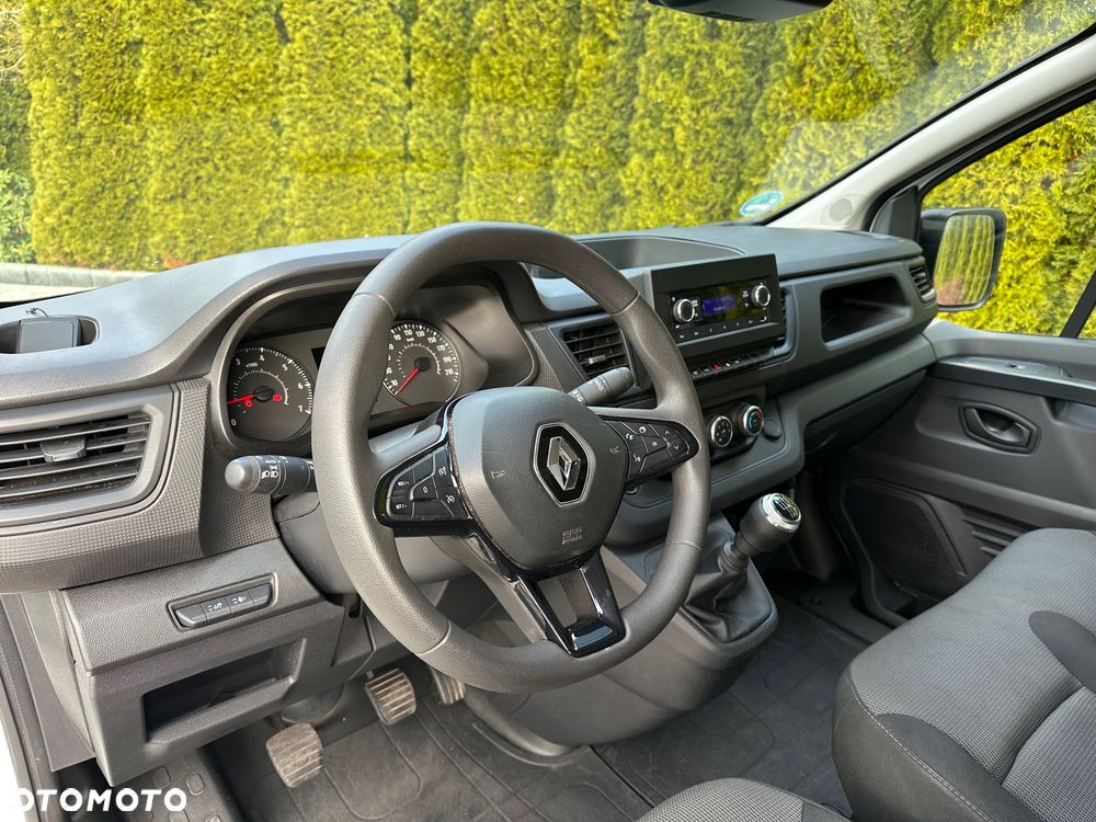 Renault / TRAFIC / 2.0 / L2H1 / LONG / - 26