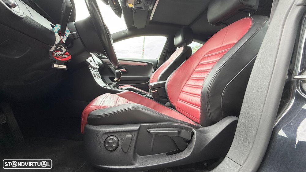 VW Passat CC 2.0 TDi Blue - 9