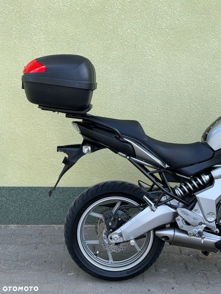 Kawasaki Versys 650 - 9