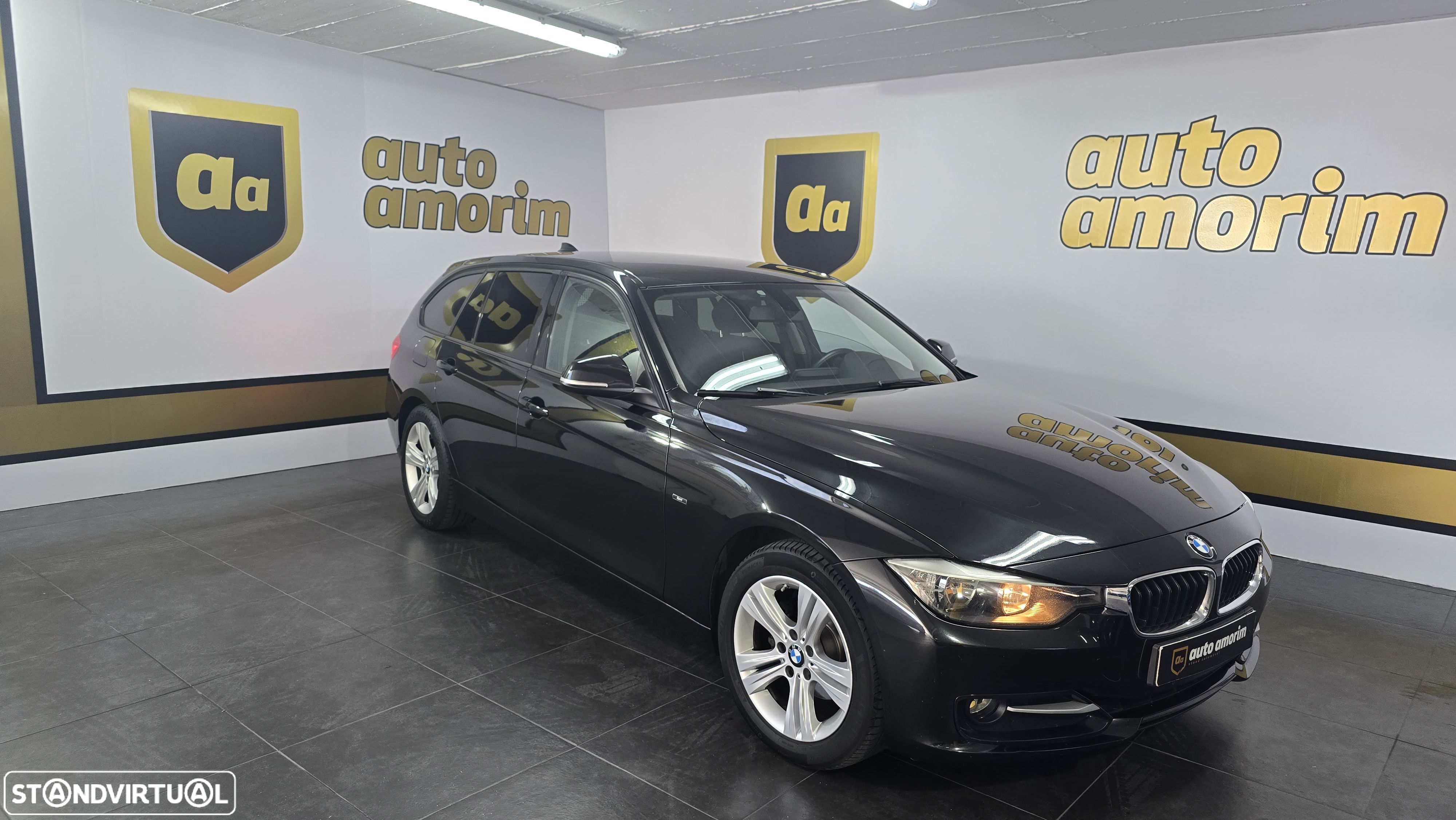 BMW 318 d Touring Line Sport - 1