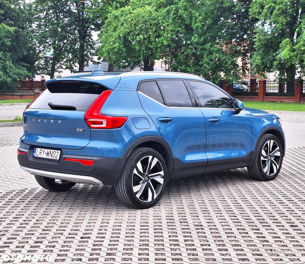 Volvo XC 40 B5 AWD Ultimate Bright - 24