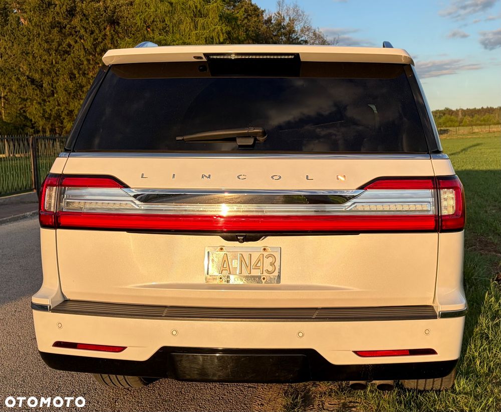 Lincoln Navigator - 7