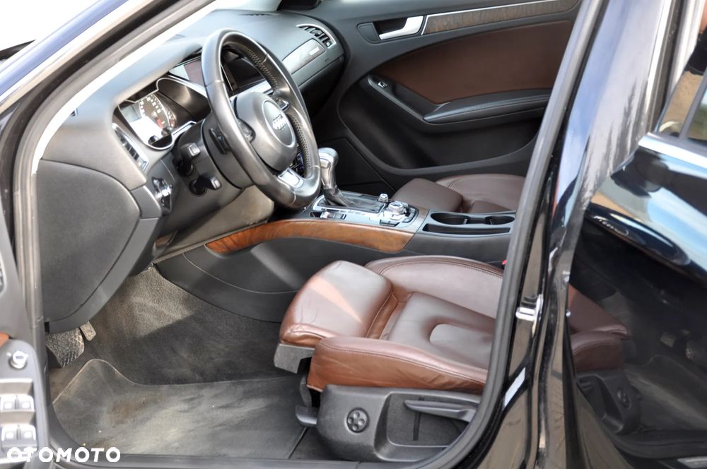 Audi A4 Allroad 2.0 TFSI Quattro S tronic - 28