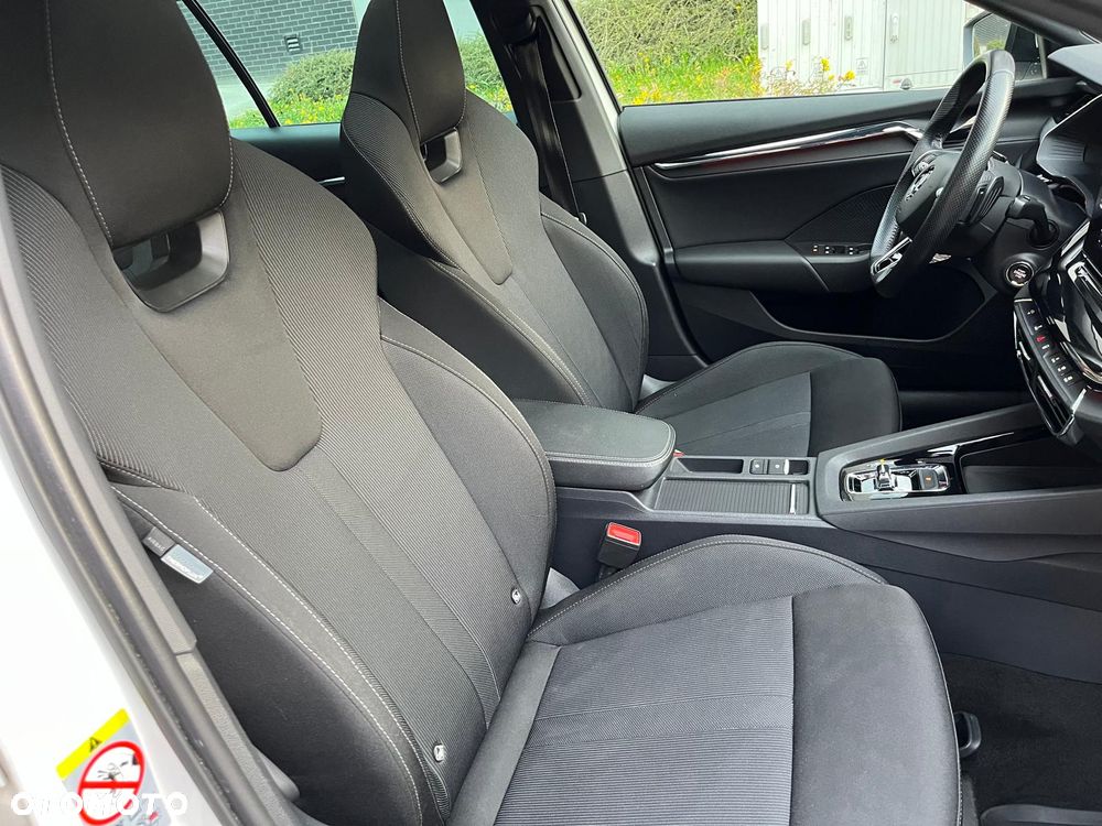 Skoda Octavia 1.5 TSI e-Tec Sportline DSG - 9