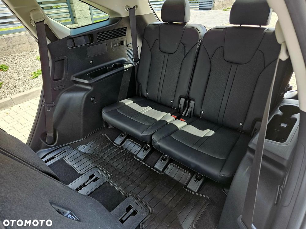 Kia Sorento - 13