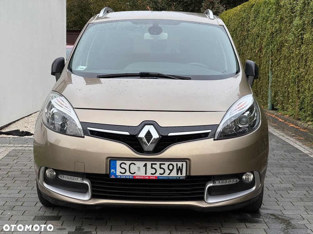 Renault Grand Scenic - 10