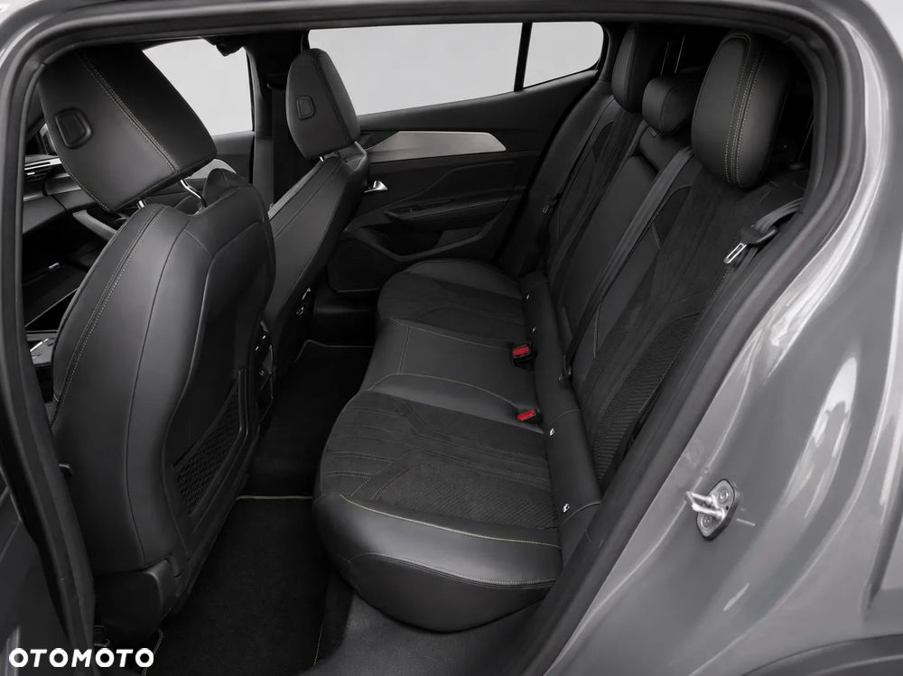 Peugeot 408 225 e-EAT8 GT - 7