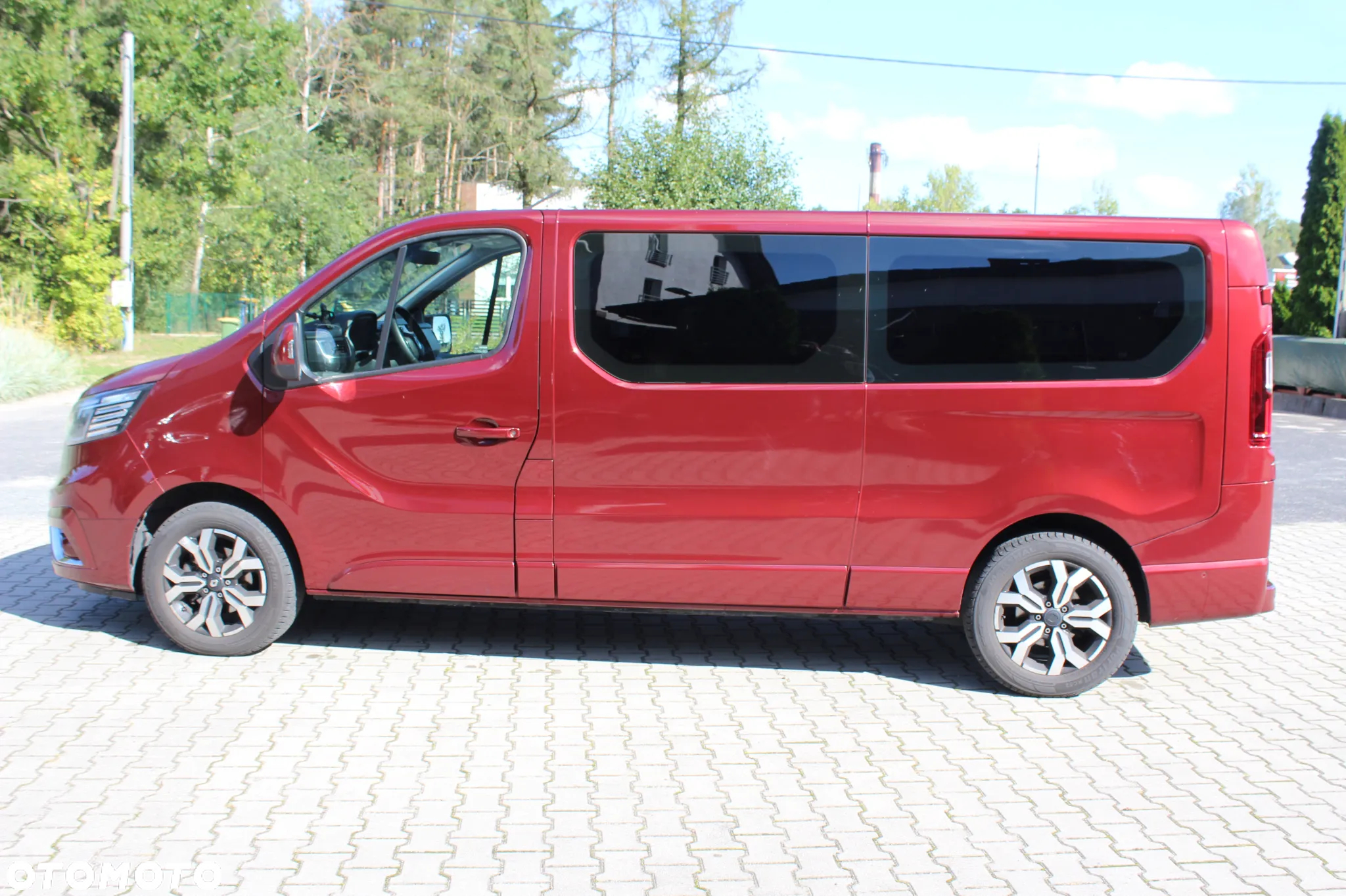 Renault Trafic 2.0 dCi L2H1 HD Extra (bryg.) - 8