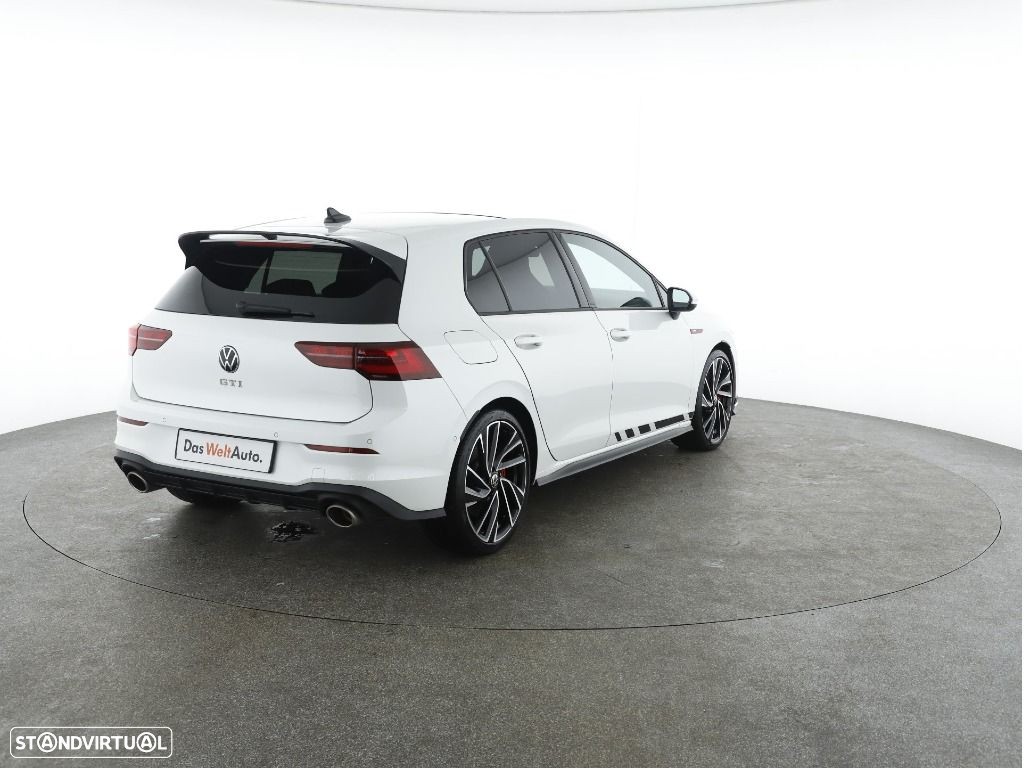 VW Golf 2.0 TSI GTI Clubsport DSG - 12