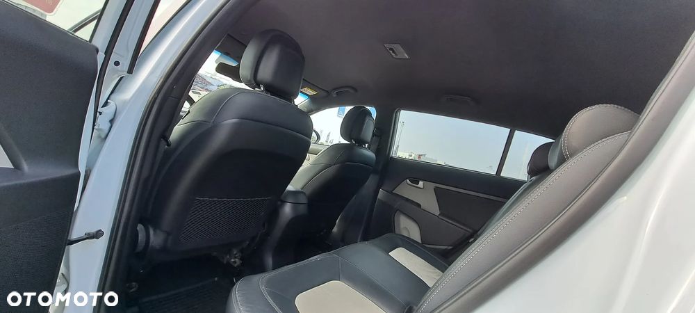 Kia Sportage 1.6 GDI Business Line 2WD - 35