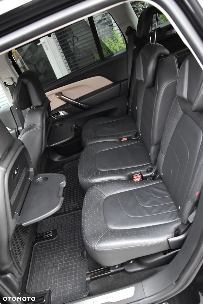 Citroën C4 Grand Picasso BlueHDi 150 EAT6 Exclusive - 22