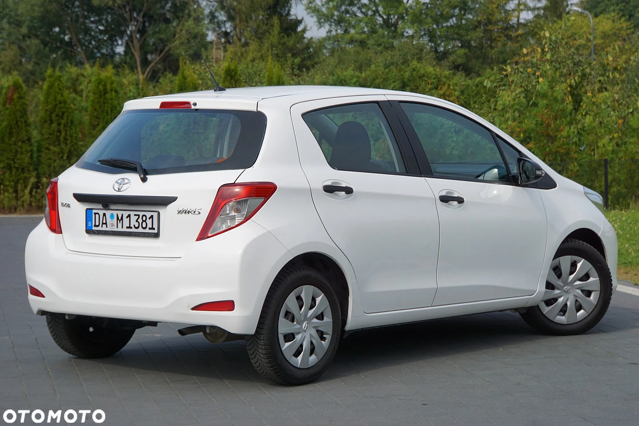 Toyota Yaris 1.0 VVT-i Cool - 15