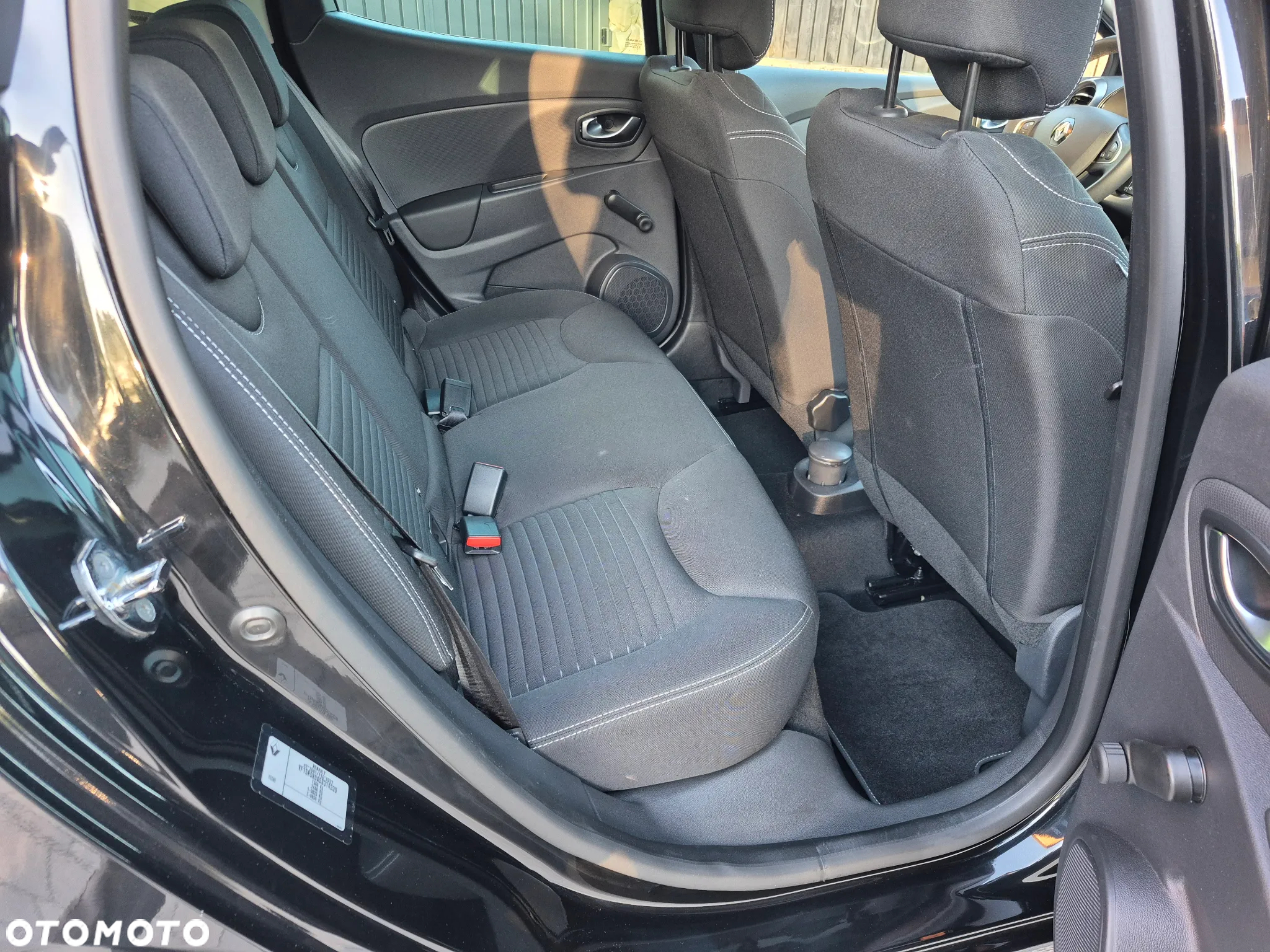 Renault Clio 1.2 16V 75 LIMITED - 38