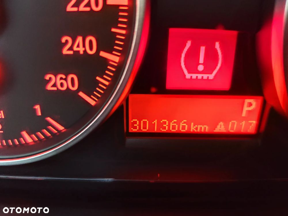 BMW Seria 3 - 16