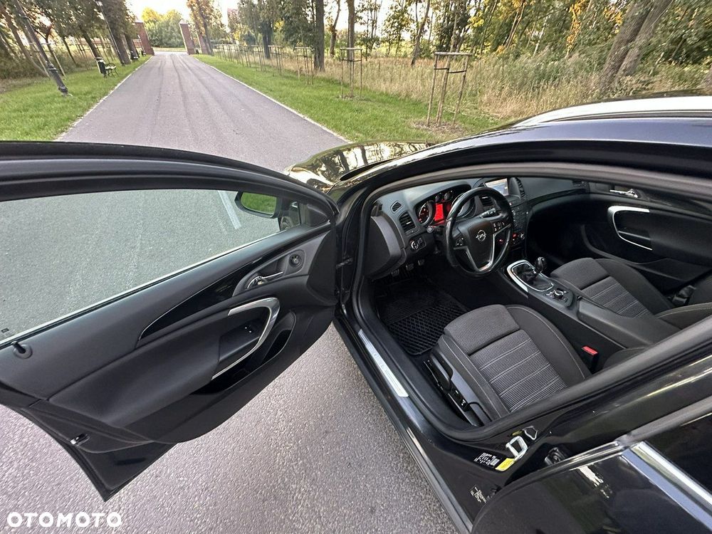 Opel Insignia - 17
