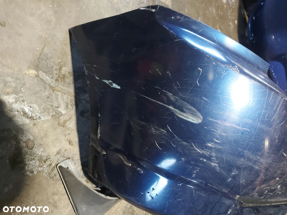 Zderzak tylny tył Toyota Corolla '05r 8P4 - 11