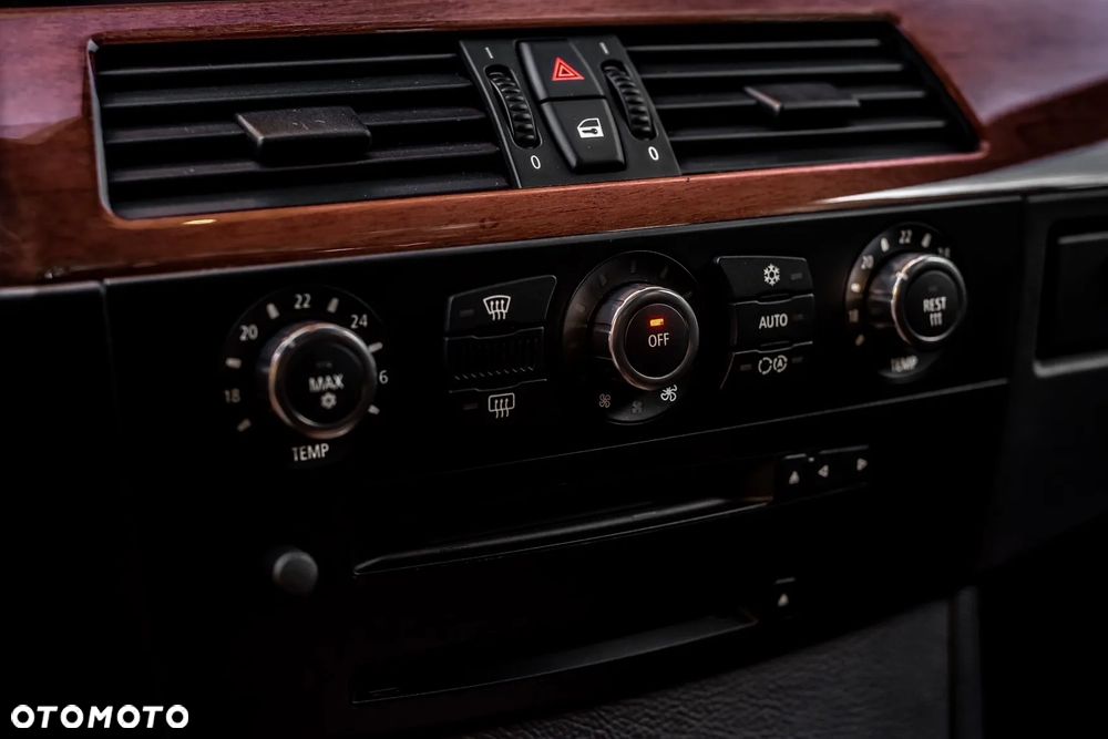 BMW M5 Standard - 9