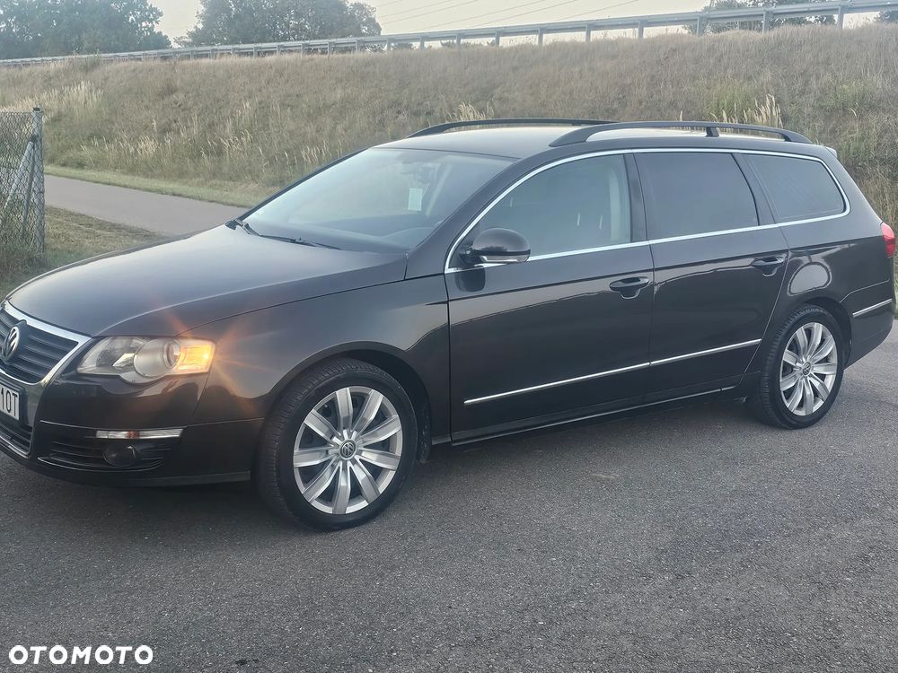Volkswagen Passat - 2