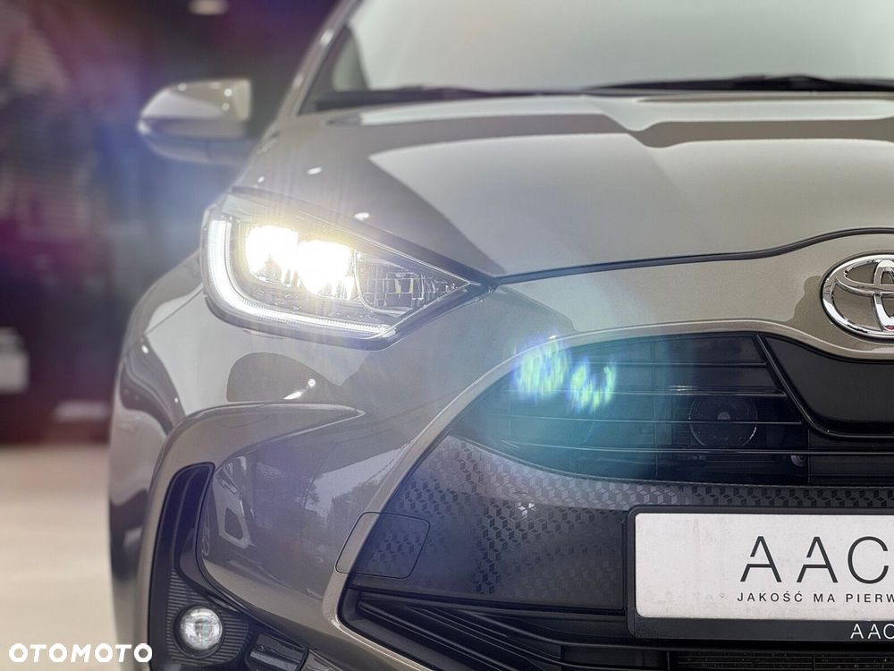 Toyota Yaris 1.5 Comfort - 40