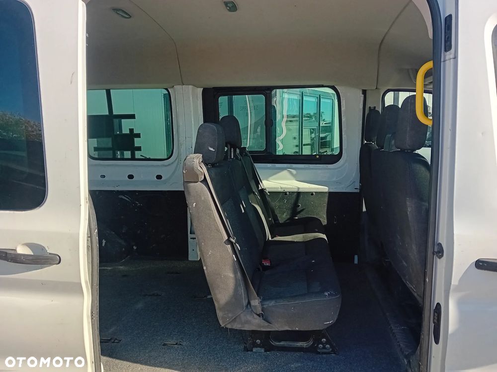 Ford Transit - 13