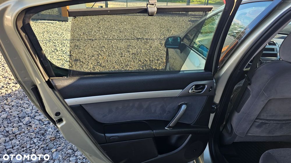 Peugeot 407 2.0 HDi Premium - 12